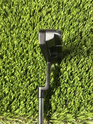 Right Handed Odyssey Tri-Hot 5K One 22 35" Stroke Lab Shaft Putter