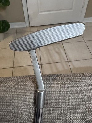 rife Island Series Antigua Putter 33in Steel shaft Iomic Grip RH