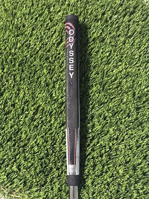 Right Handed Odyssey Versa #7 Black 35 in Putter With Head Cover