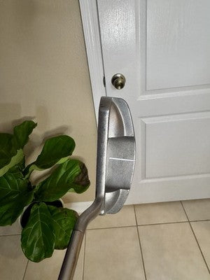 Nike Ignite 002 Orange Dot 35” Putter Ignite Steel Shaft Good Grip Right Hand