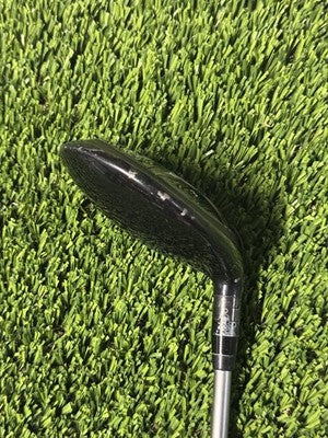 Right Handed Titleist 915F 3 Fairway Wood Diamana 80g Graphite Stiff Flex 43”