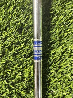 Right Handed Mizuno Putter 8901 Black Waffle Design Steel Shaft 35”