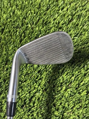 Right Handed Callaway JAWS MD5 46° 10S Pitching Wedge PW Dynamic Gold Stiff Flex