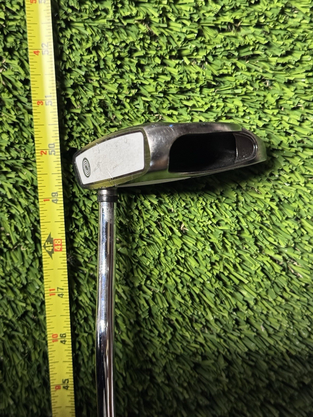 Odyssey White Ice 2-Ball Long Broomstick Putter Split Grip 50” Right Handed