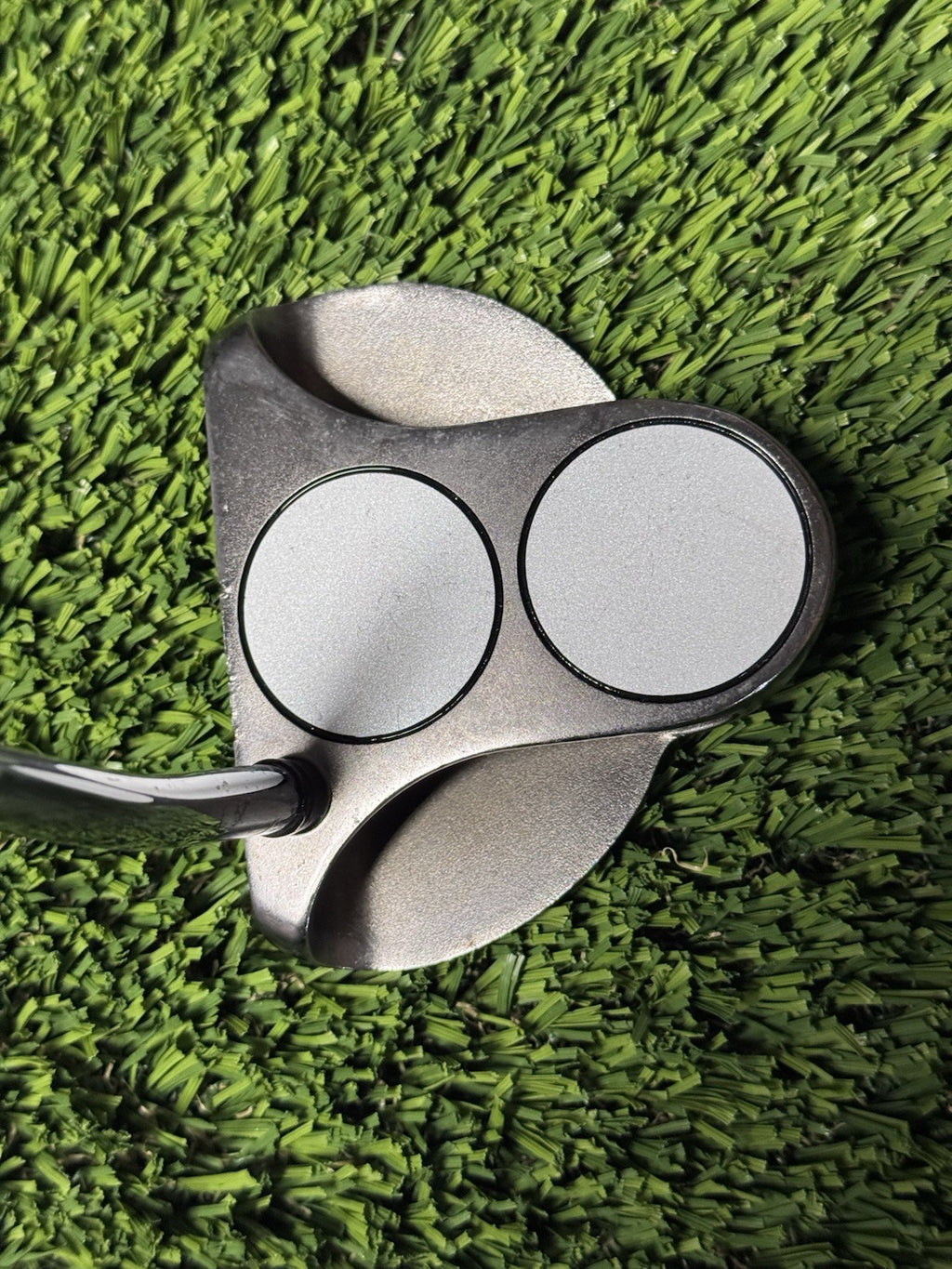 Odyssey White Ice 2-Ball Long Broomstick Putter Split Grip 50” Right Handed