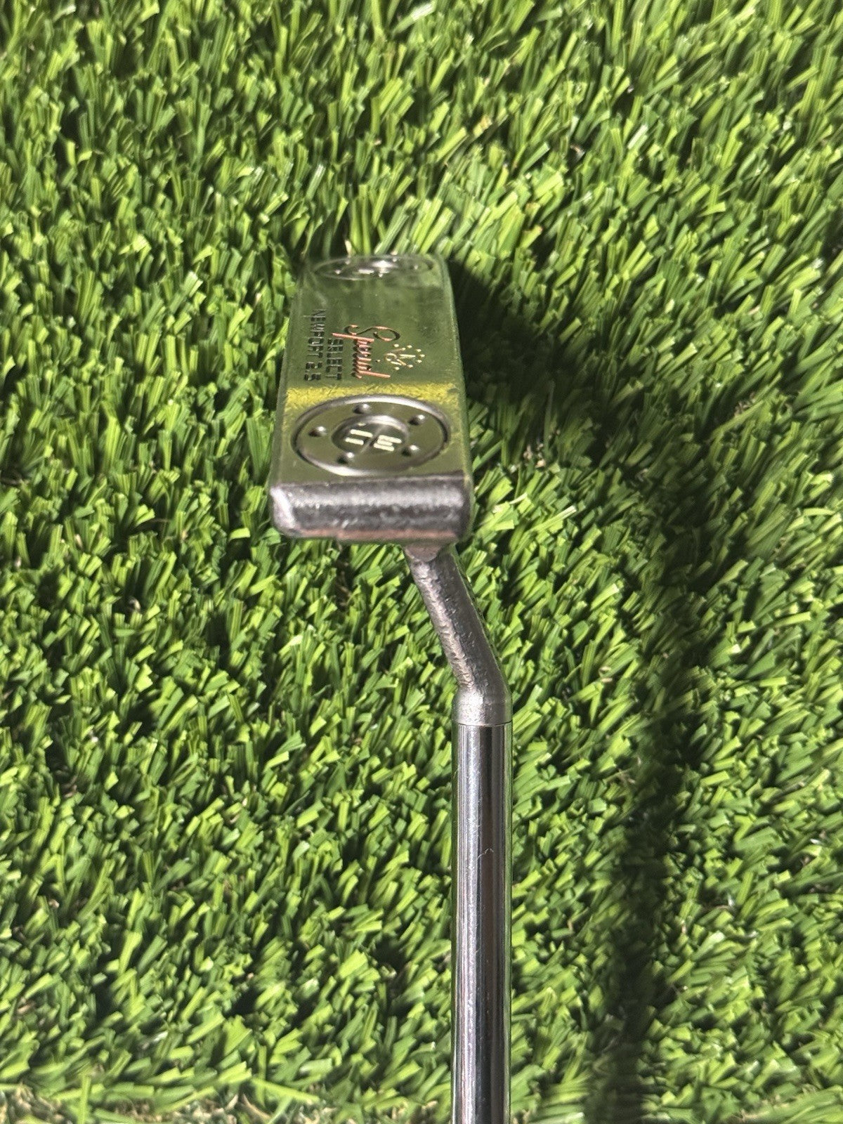 Right Handed Titleist Scotty Cameron Special Select Newport 2.5 35" Putter