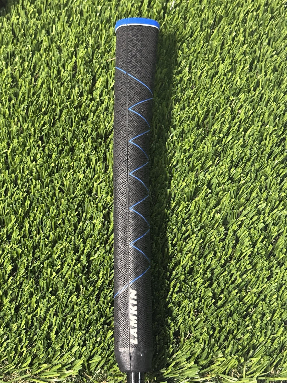 Right Handed Odyssey Works Versa 9 Putter Rare Color Red 350g 33.5” Lamkin Grip