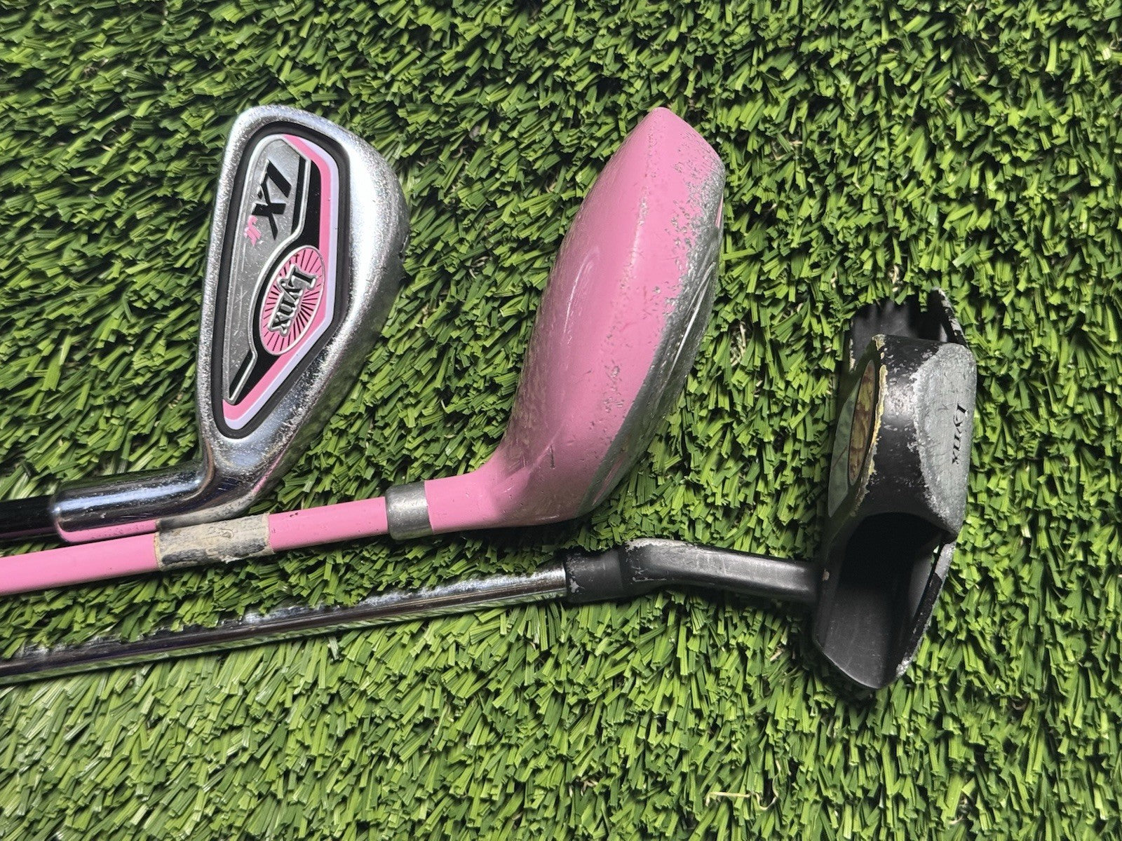 Lynx LX Jr Girls Pink Golf Set 3pc 3 Wood, 7 Iron, Putter & Bag 3-5yr Old RH