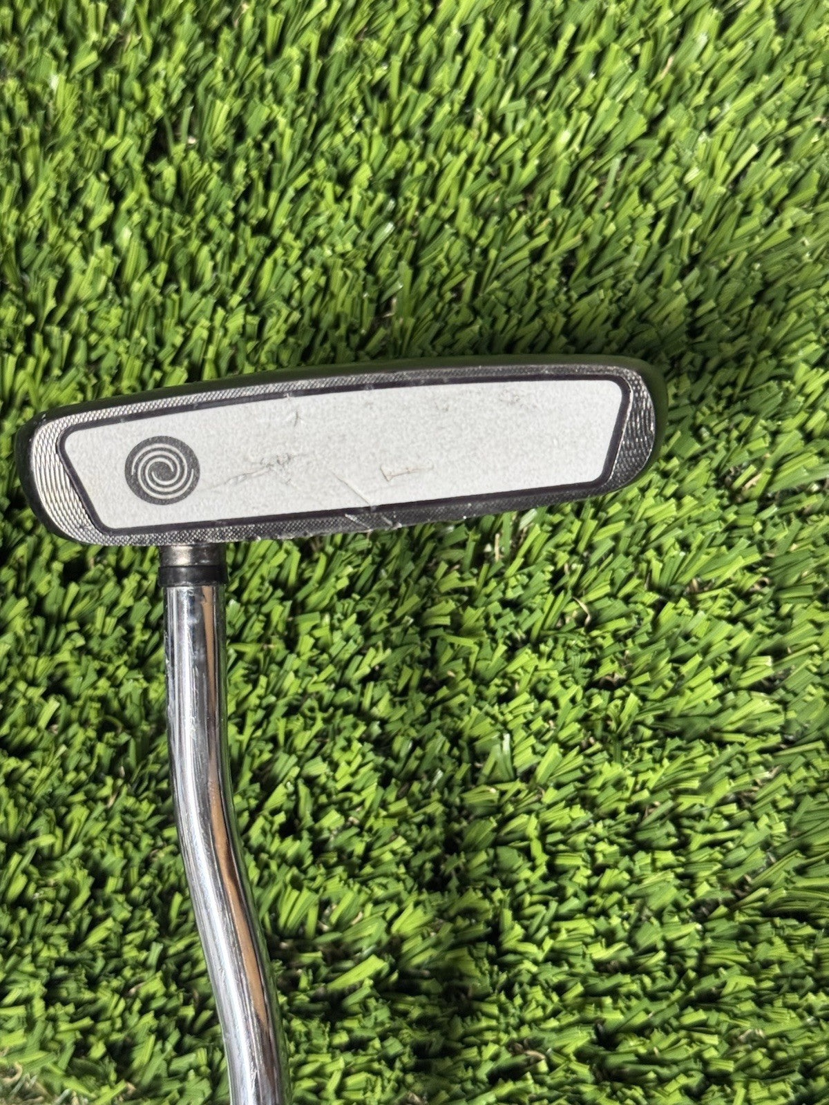 Odyssey White Ice 2-Ball Long Broomstick Putter Split Grip 50” Right Handed