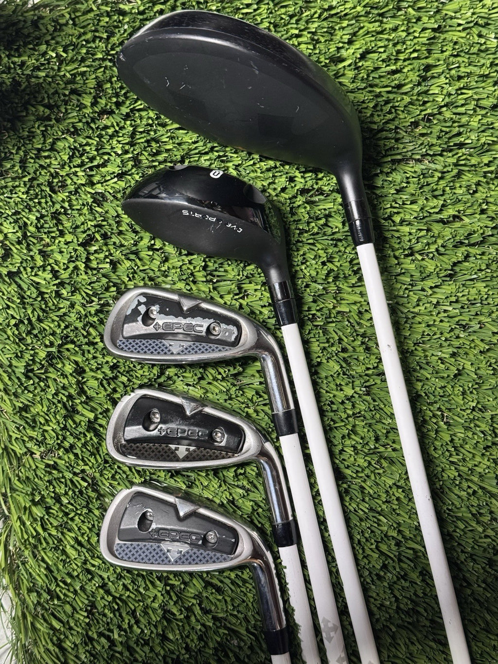 Epec Golf Youth 5 Club Set Driver 14*, 6H 26*, 7, 8, 9 Irons Junior Right Handed