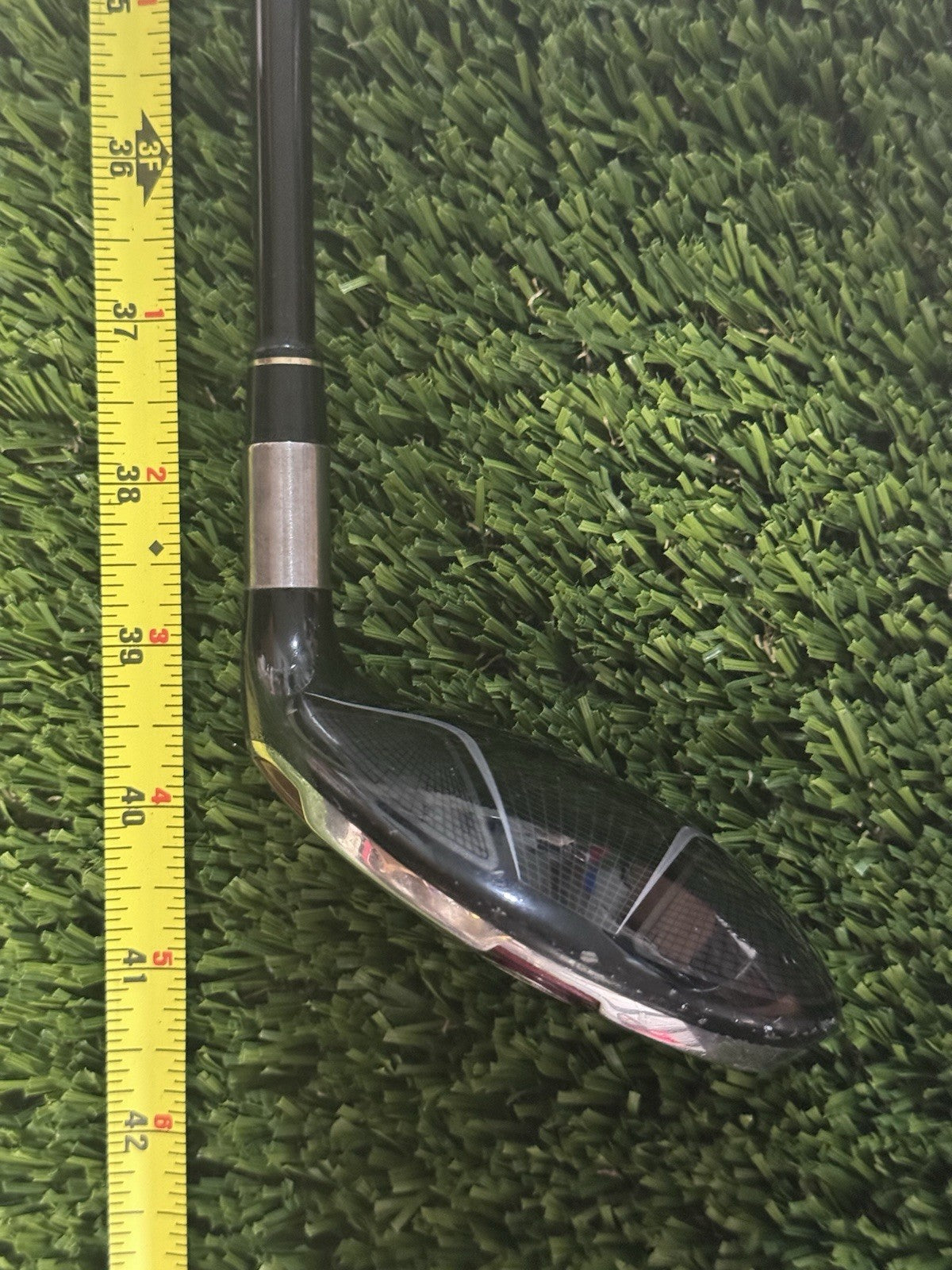 Right Handed Taylormade Burner Rescue 4 H 22° Hybrid REAX 65g M Flex Graphite
