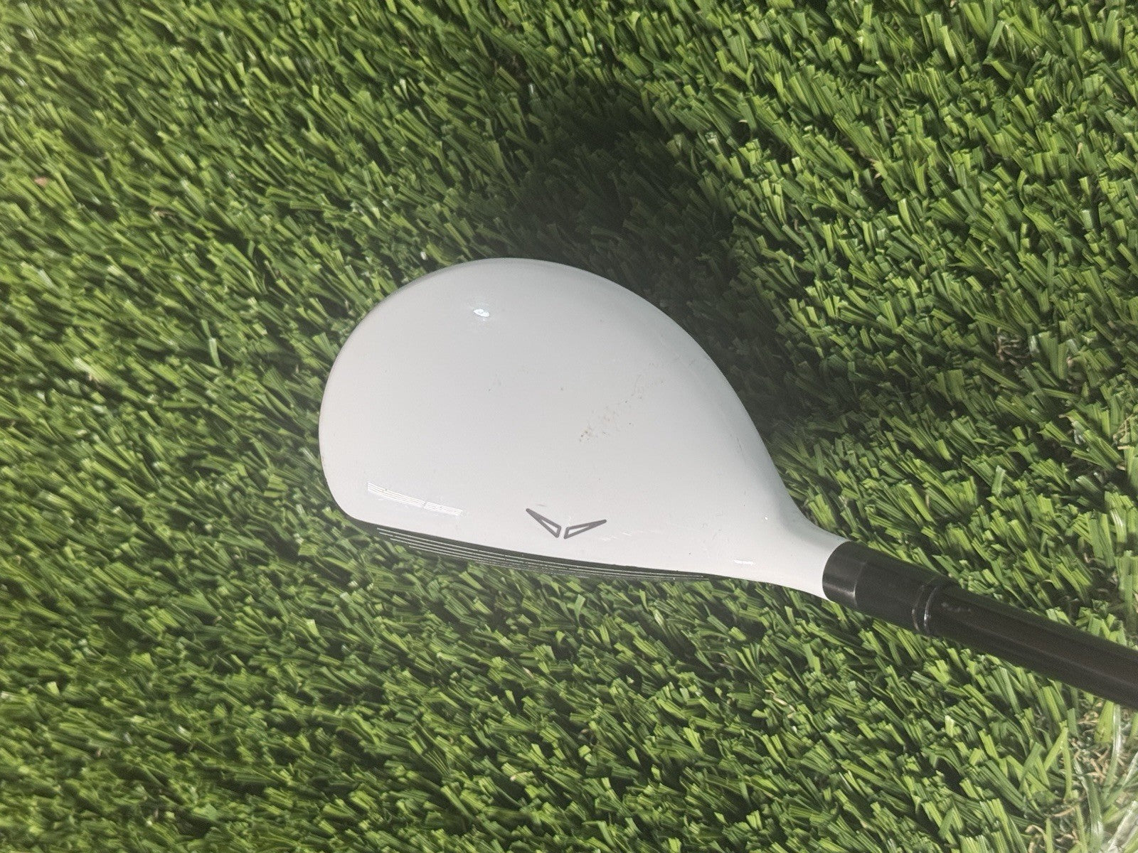 Benross Quad 3 Hybrid 20* Graphite Aldila Voodoo Shaft Regular Flex Right Handed