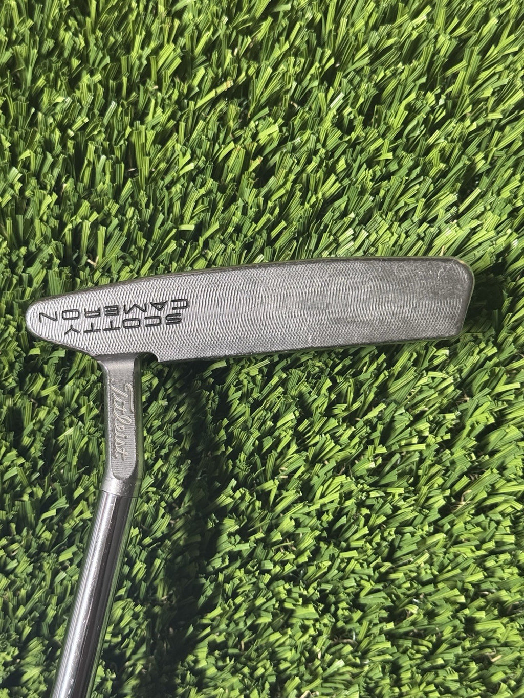 Right Handed Titleist Scotty Cameron Special Select Newport 2.5 35" Putter