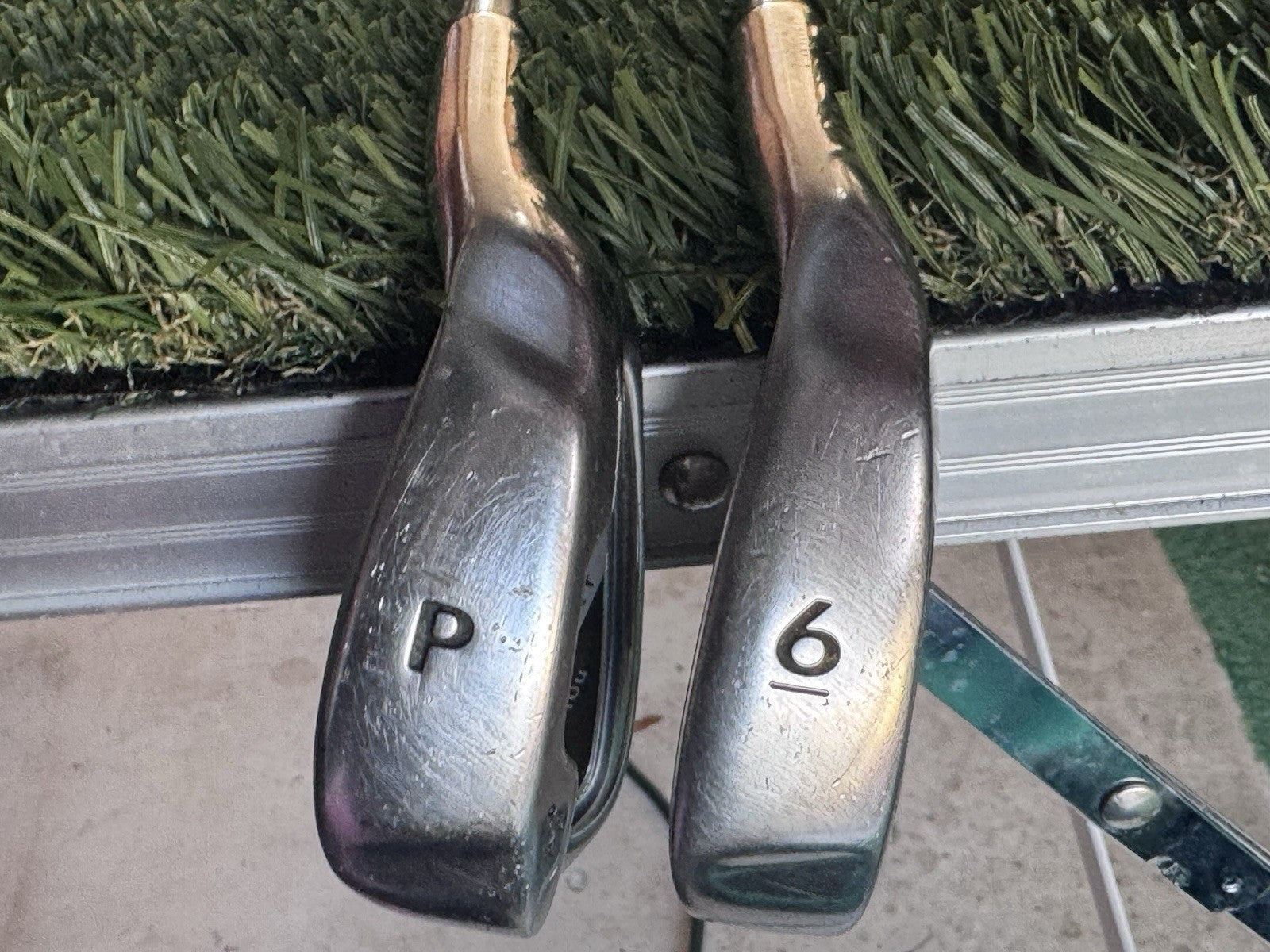 USKG US Kids Golf Set WT-10u Junior 6 Iron & Pitching Wedge Youth Flex UL60” RH