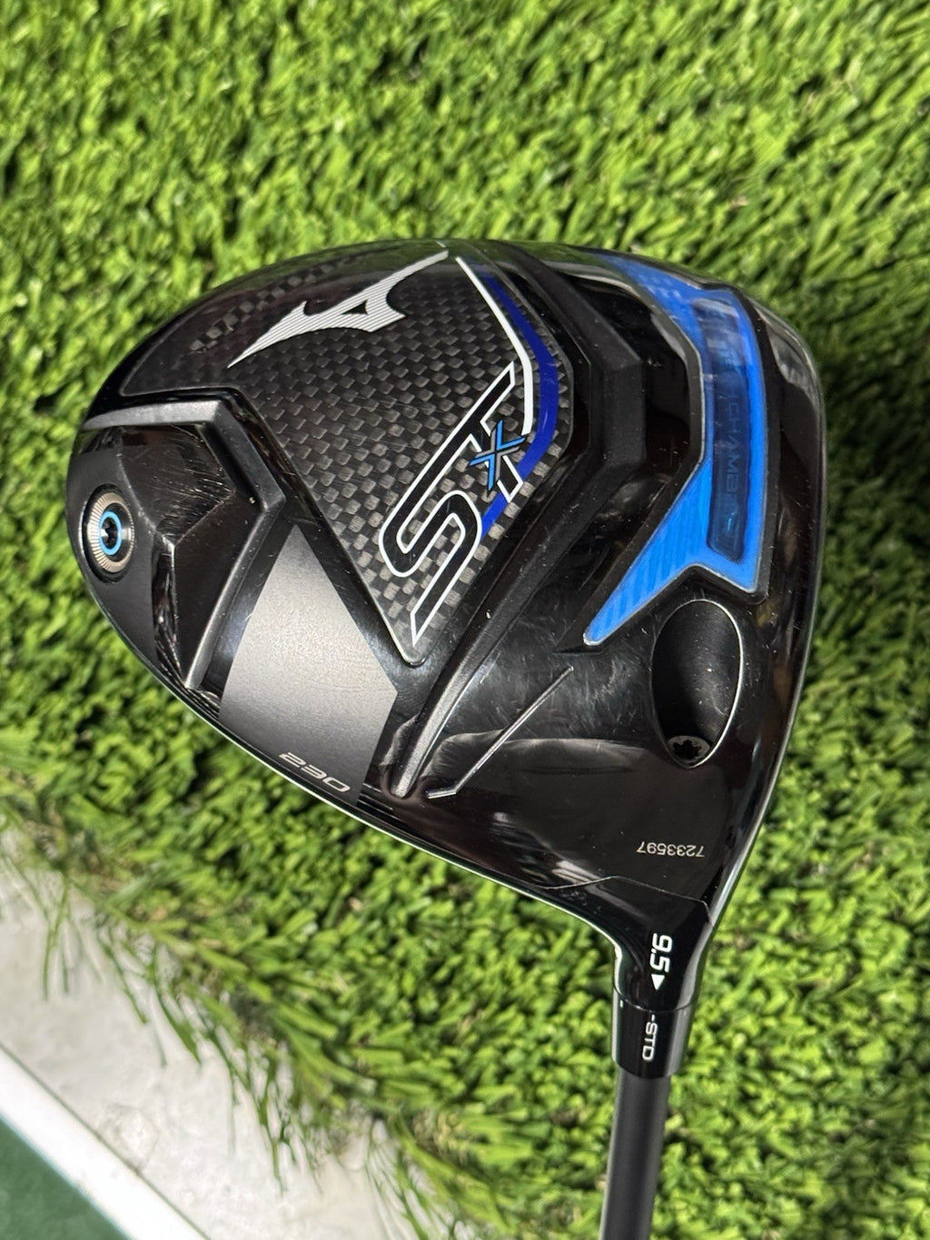 Mizuno ST-Z 230 Driver 9.5° Project X High Launch 6.0 Stiff Flex Graphite RH