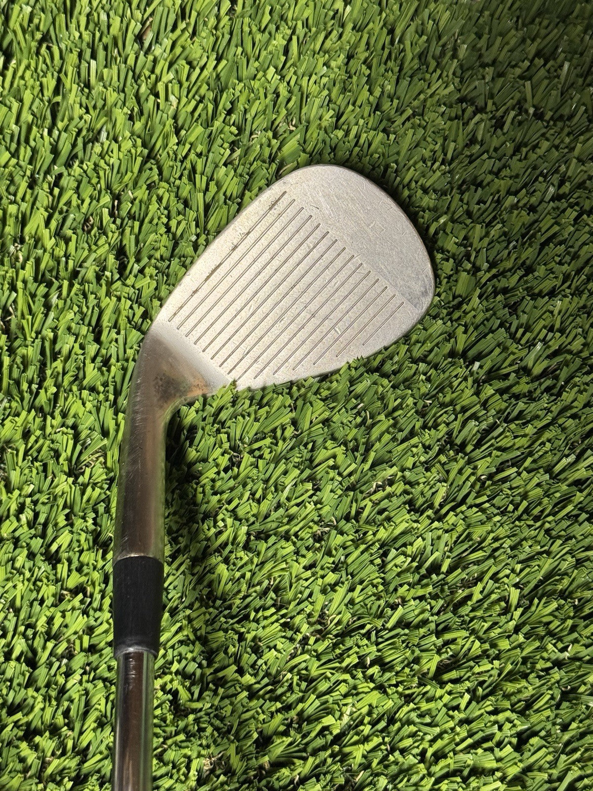 Nike SV Milled Sand Wedge 56/14 Dynamic Gold S400 Steel Shaft Stiff Flex RH