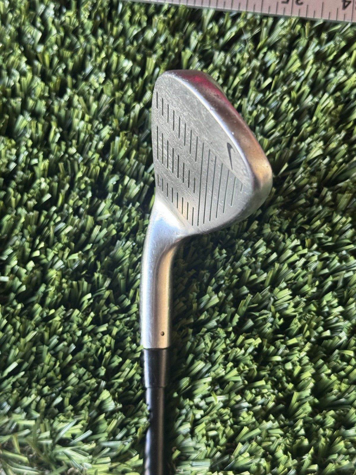 Nike Steel Junior Mid Iron Right-Handed Youth 26 Inches Kids Red Golf Club Jr
