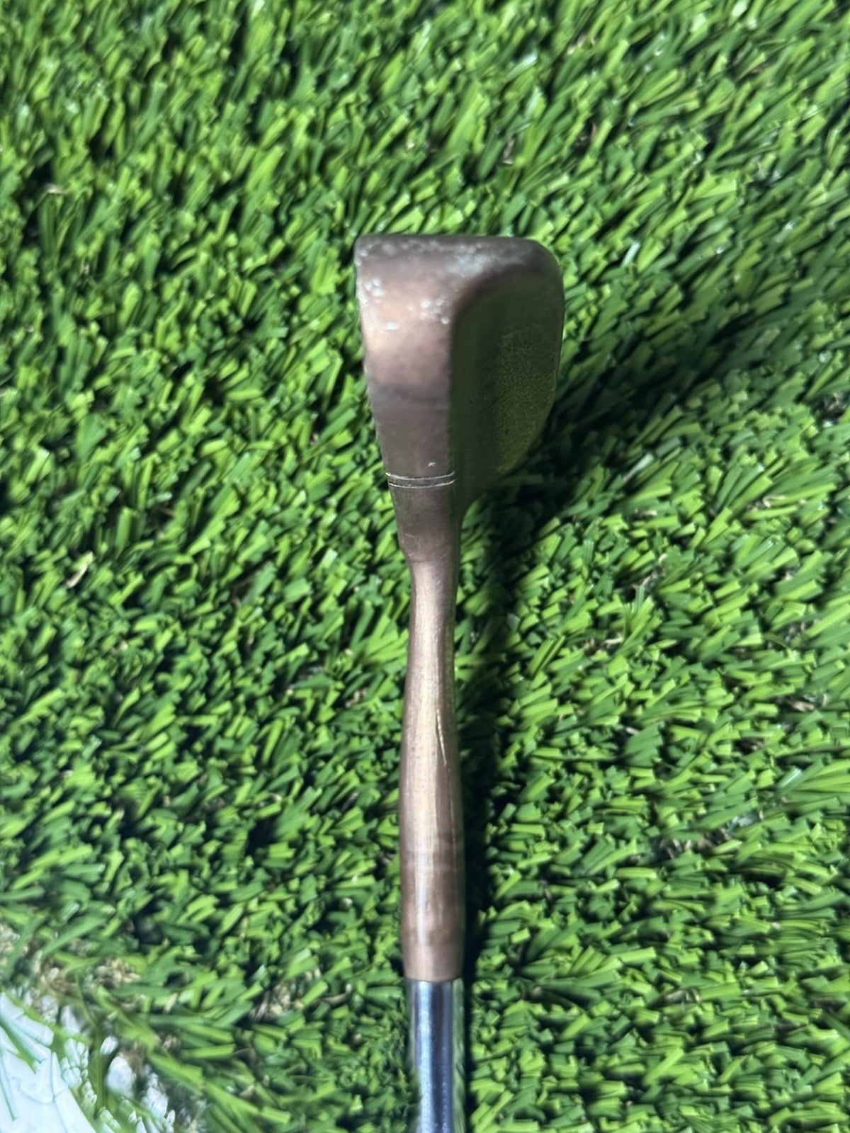 Acushnet Heel Shafted Flange Bullseye Putter 34.5” New Grip