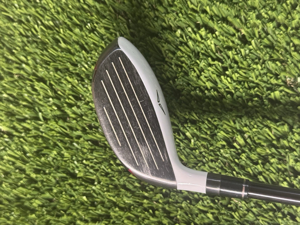 Benross Quad 3 Hybrid 20* Graphite Aldila Voodoo Shaft Regular Flex Right Handed