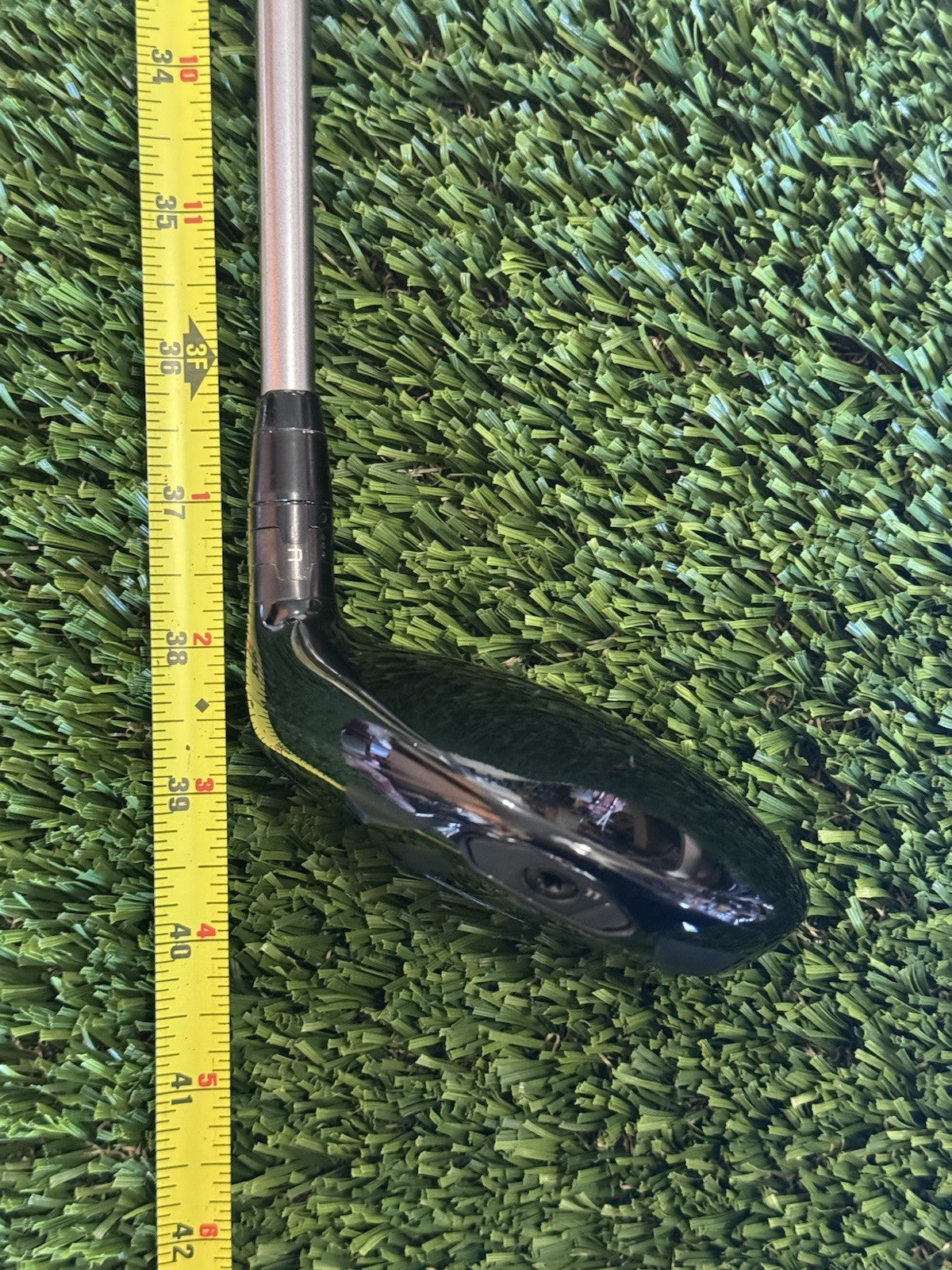 Mint Titleist GT1 5 Hybrid 5H 23° Diamana Regular Flex Shaft 39.5”