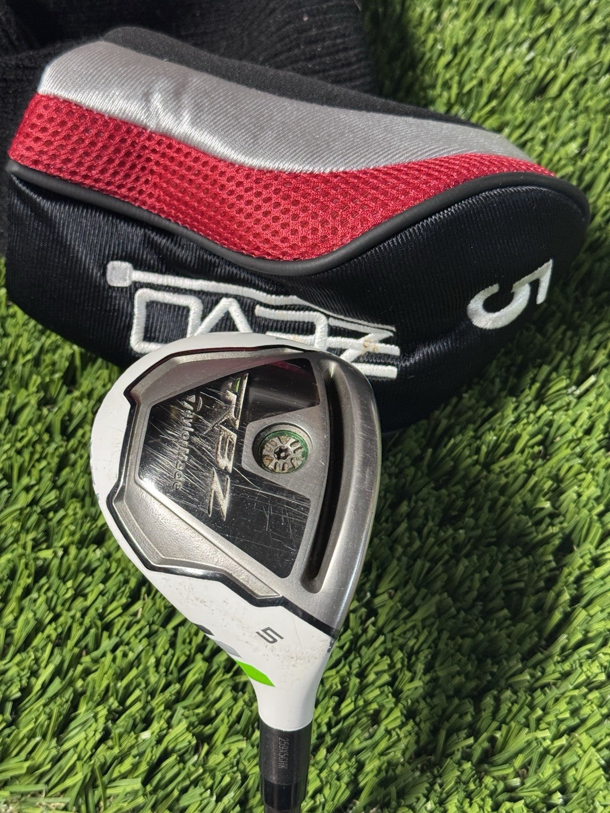 Right Handed Taylormade RBZ 5 Hybrid 5H 25* Regular Flex 65g Graphite 40.5”