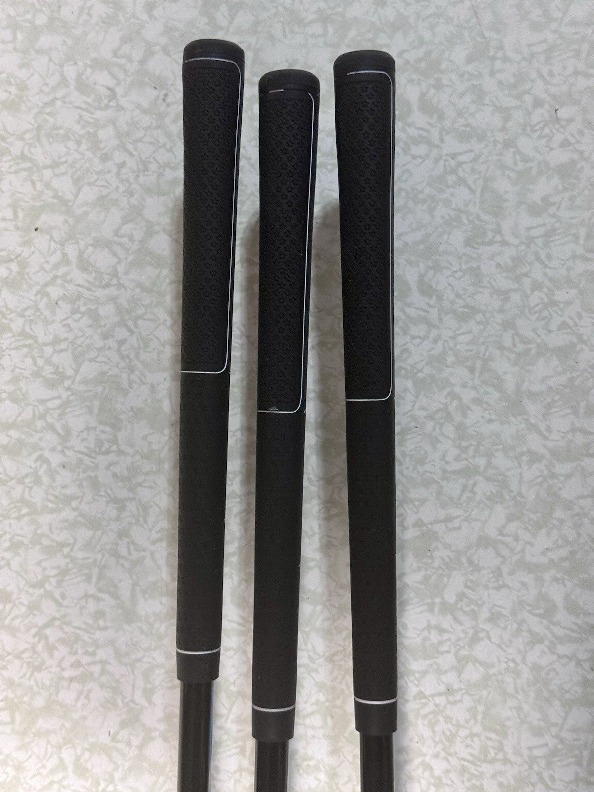 Wilson Ultra Jr Golf Set Hybrid, Long Iron, Short Iron Junior Flex left handed