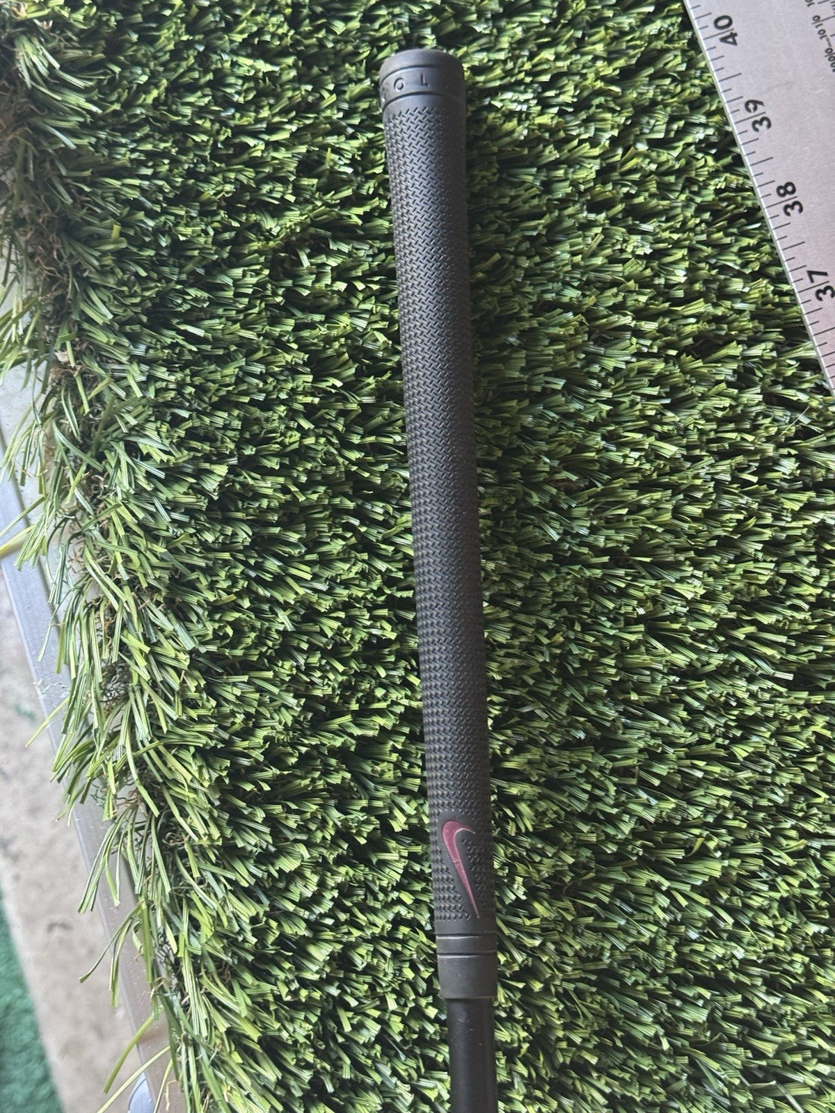 Nike Steel Junior Mid Iron Right-Handed Youth 26 Inches Kids Red Golf Club Jr