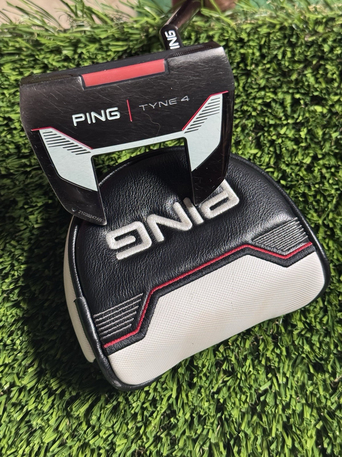 Right Handed Ping TYNE 4 Black Steel Shaft Milled Insert Putter 34”