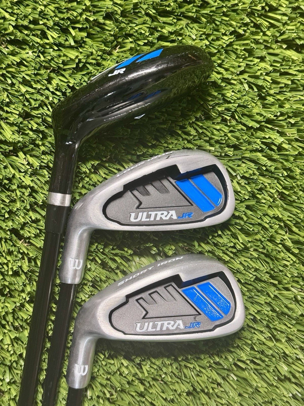 Wilson Ultra Jr Golf Set Hybrid, Long Iron, Short Iron Junior Flex left handed