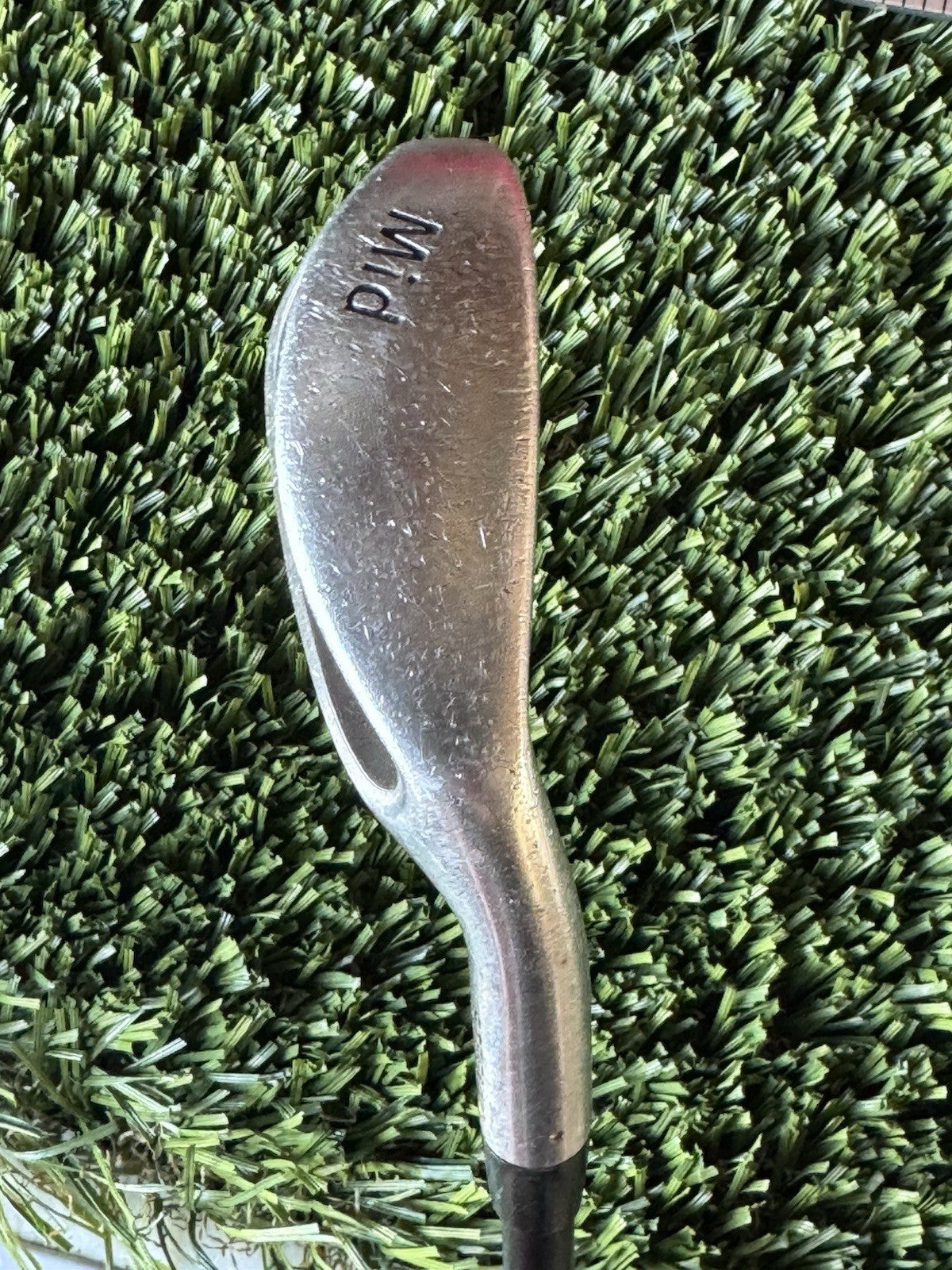 Nike Steel Junior Mid Iron Right-Handed Youth 26 Inches Kids Red Golf Club Jr