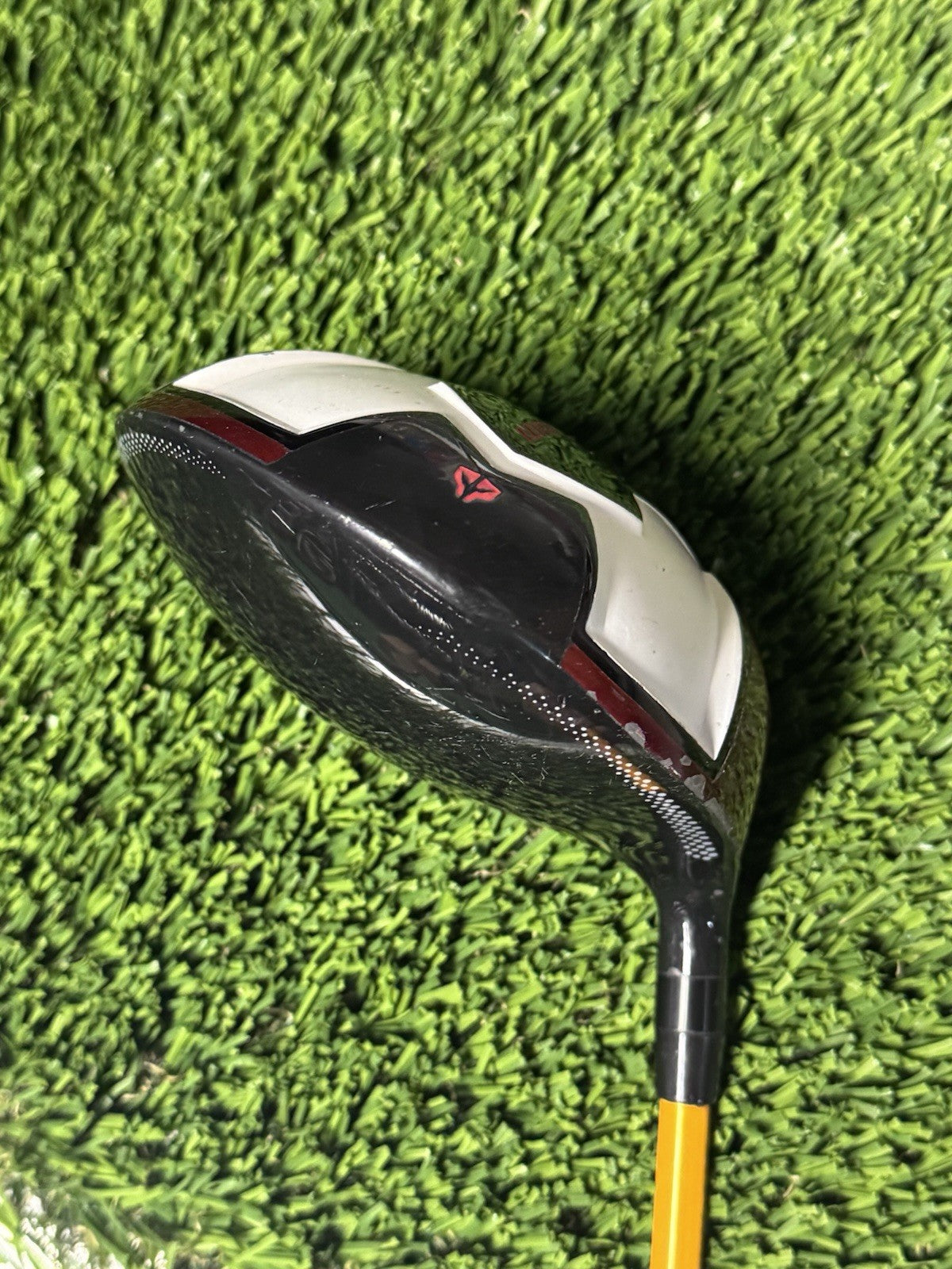 Warp Speed 10.5° Driver UST Gold 65g Graphite Regular Flex Shaft RH 45.5”