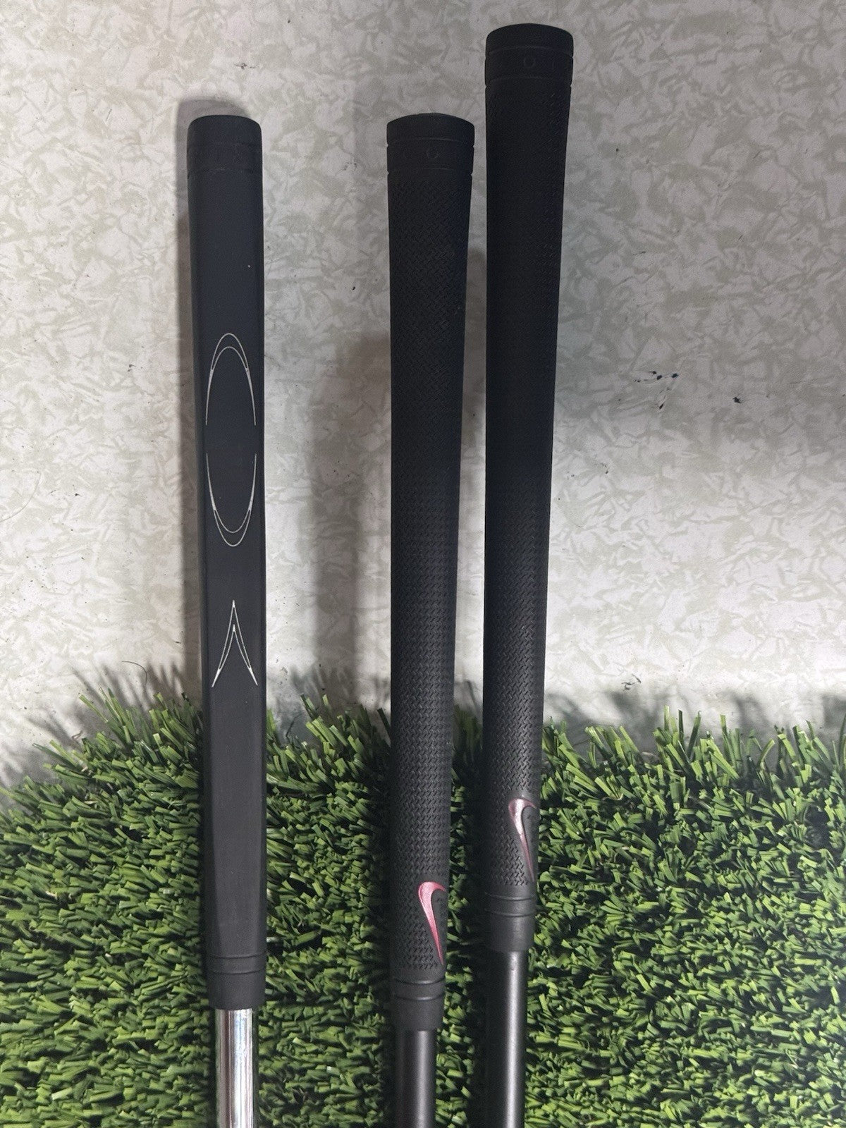 Nike Steel Jr. Junior Kids Golf Clubs Set 3 Pc Putter, PW, Mid Irons RH Youth