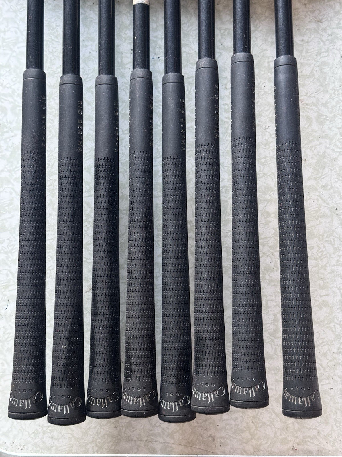 Callaway 2002 Big Bertha iron Set 2, 5-10,PW RCH 75 Regular Flex Graphite RH