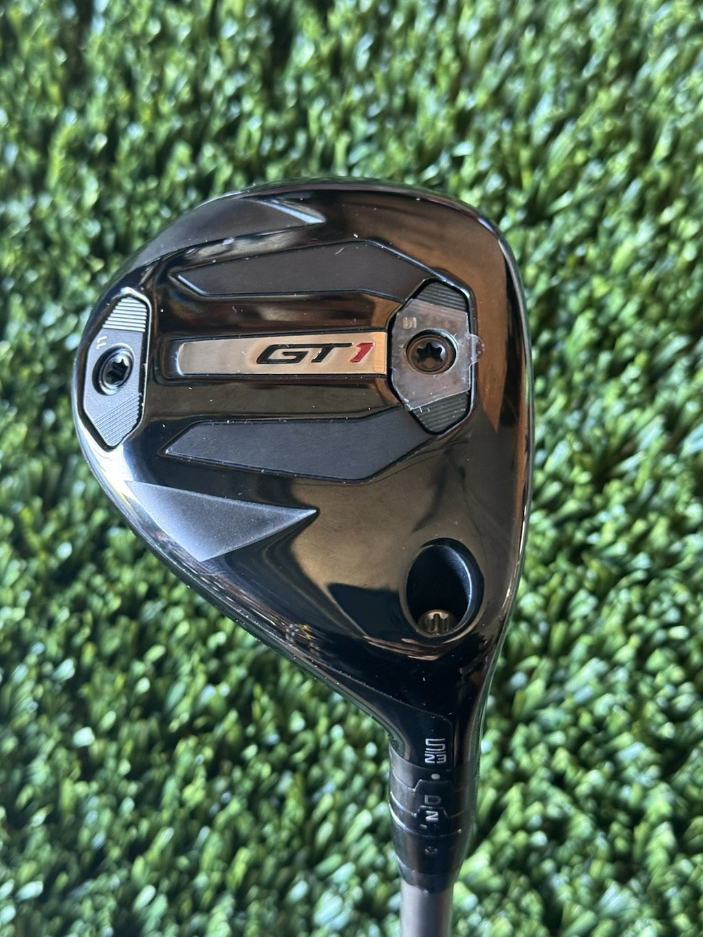 Mint Titleist GT1 5 Hybrid 5H 23° Diamana Regular Flex Shaft 39.5”