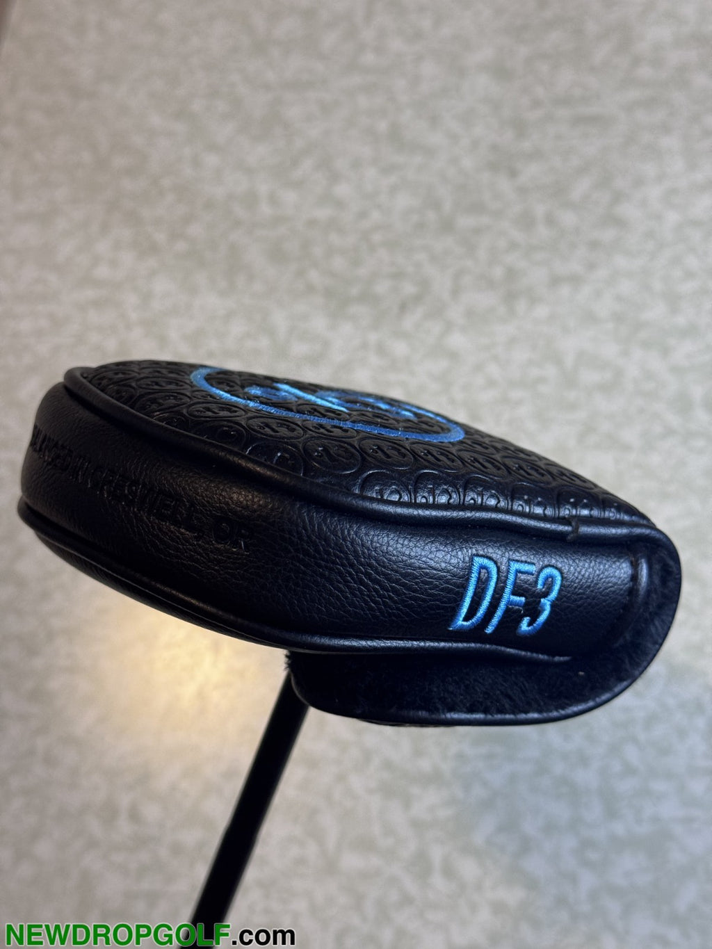 LH LAB DF3 34" Putter W/ Headcover & SuperStroke Grip