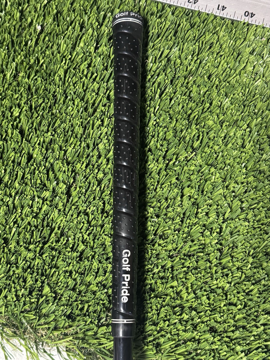 Warp Speed 10.5° Driver UST Gold 65g Graphite Regular Flex Shaft RH 45.5”