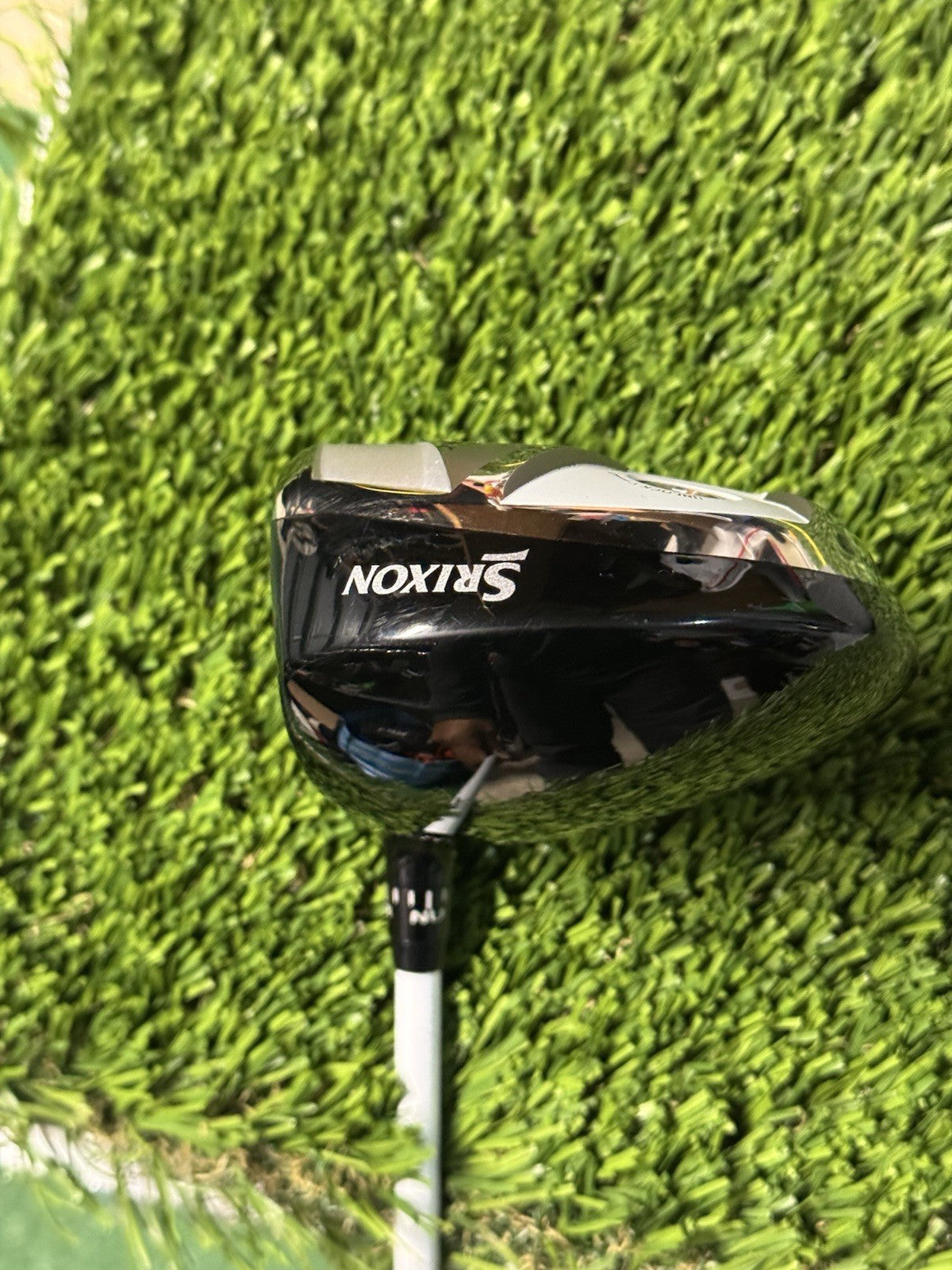 Right Handed Srixon Z725 1W Driver Miyazaki KENA Blue 6S 9.5° Stiff Flex 45”