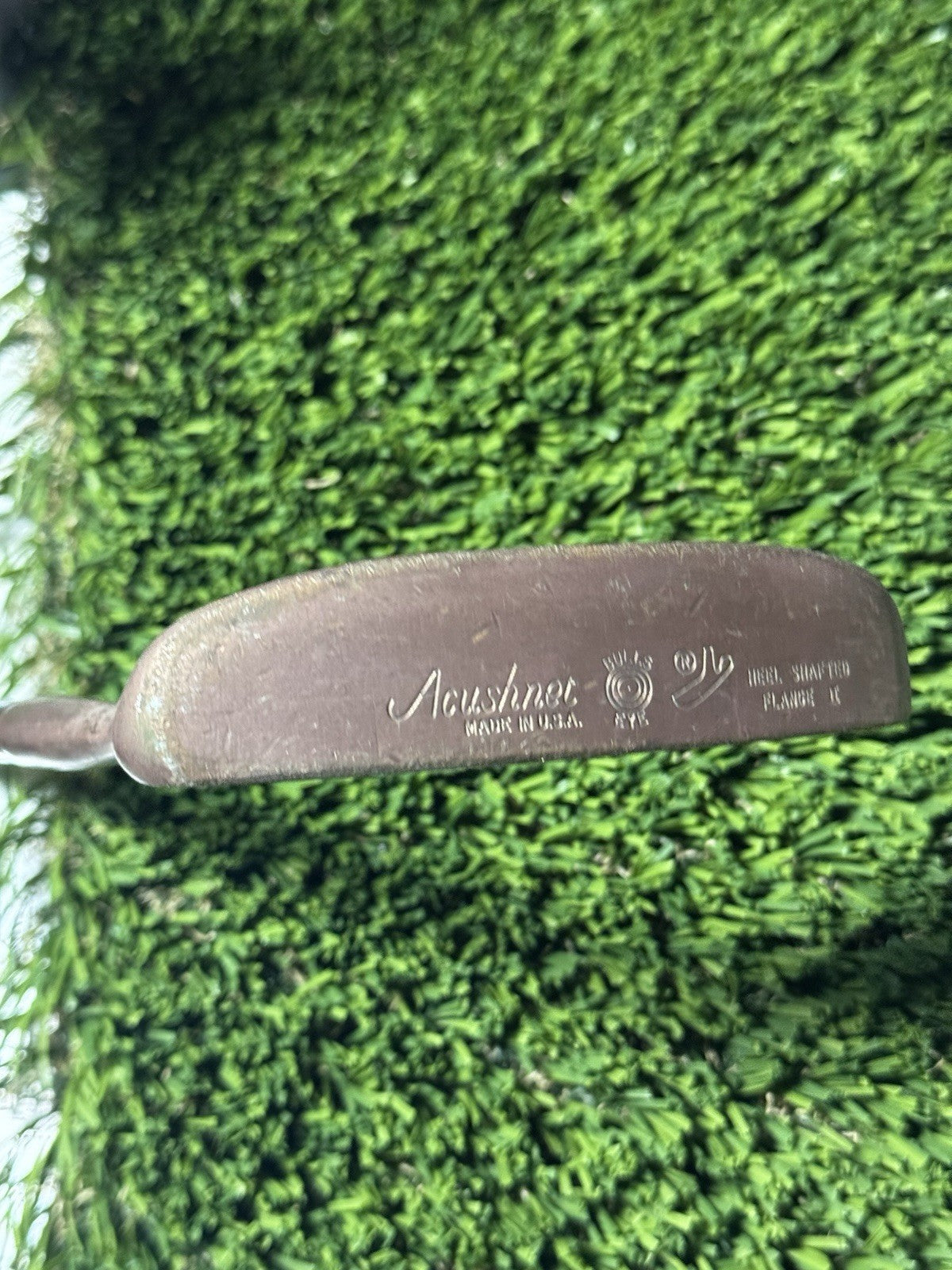 Acushnet Heel Shafted Flange Bullseye Putter 34.5” New Grip