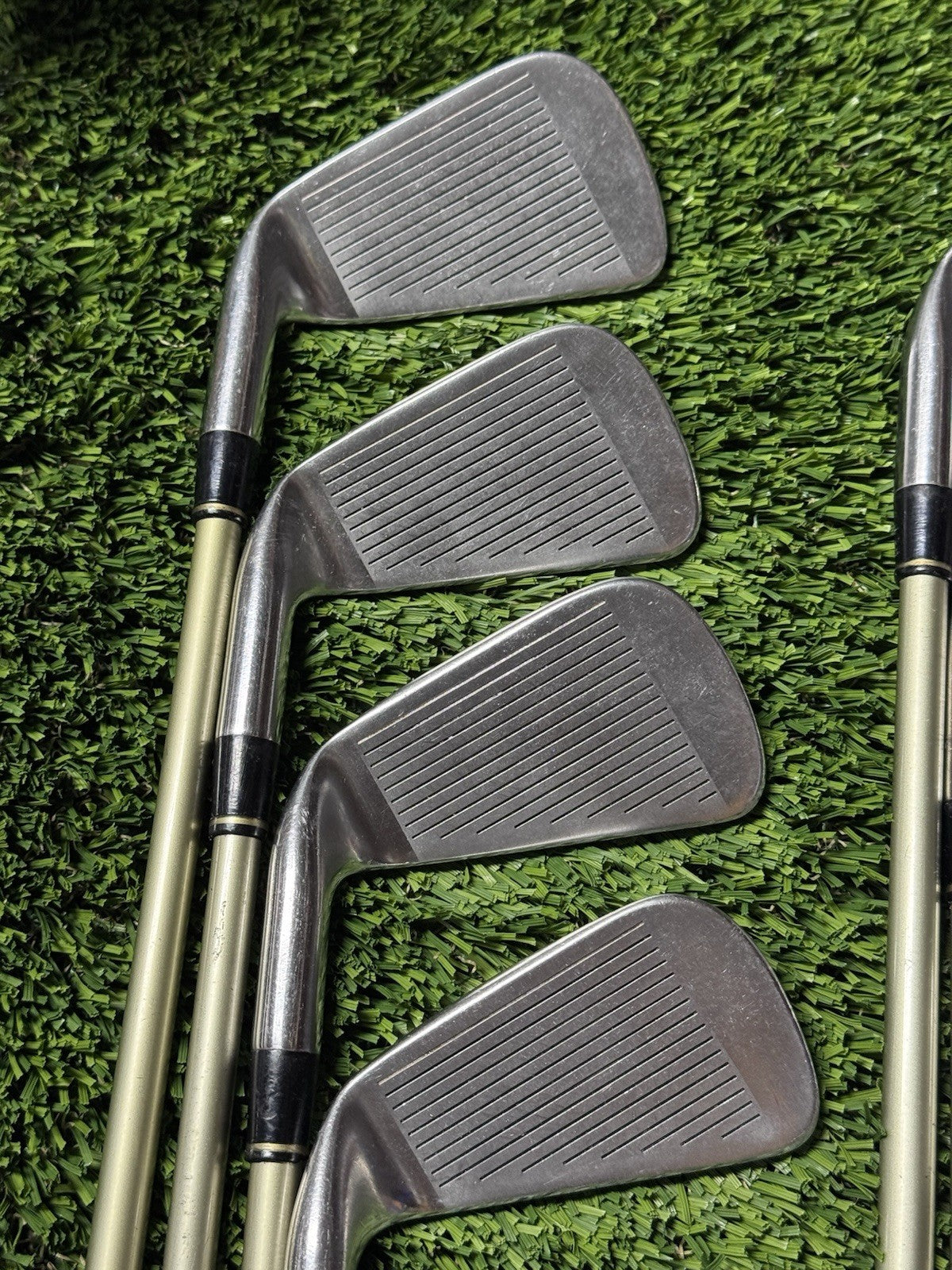 Titleist DCI Gold Oversize Iron Set 4-PW Ladies Womens Flex Tri-Spec Graphite RH