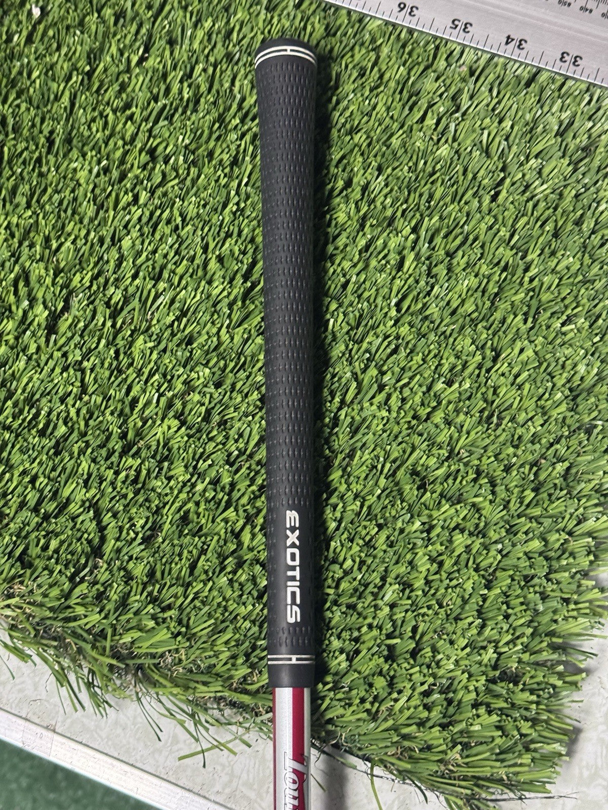 Tour Edge Exotics Trilogy 23° 4 Hybrid Tour AD 60 66g Graphite Stiff Flex Shaft