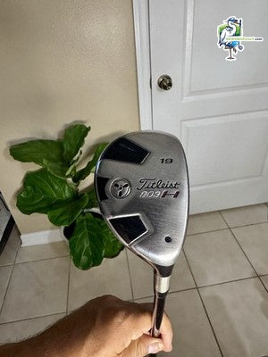 Titleist 909 H 4 Hybrid 19* Aldila Voodoo HY-S 80g S Flex Graphite Mens RH & HC - View 1